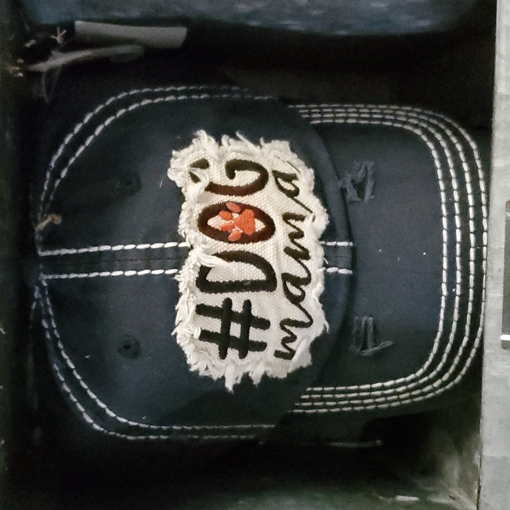 Dog mama baseball hat